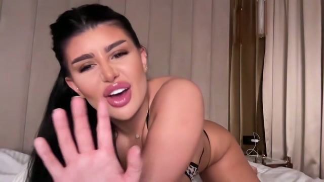 moniqueeass 2026-02-24 19:39:12 — 1080p video
