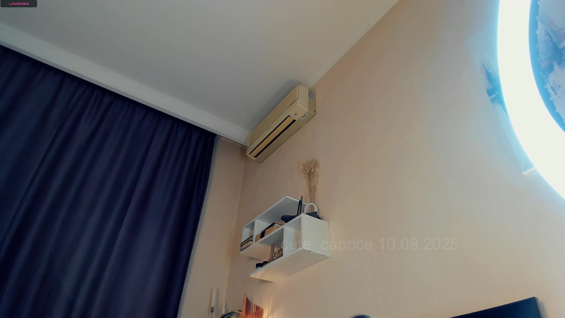 cute_caprice 2026-04-14 22:20:43 — 1080p video