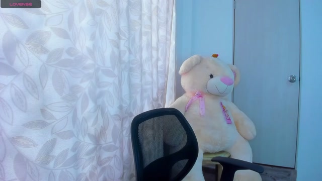 carolinalovehot 2026-05-14 17:04:23 — 1080p video