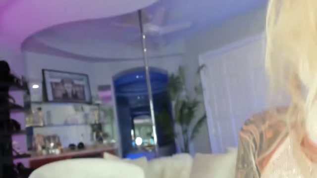 blonde_riderxxx 2026-06-01 04:00:44 — 1080p video