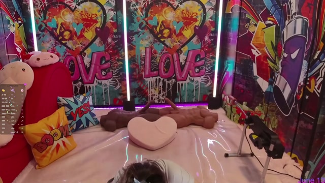 vanessa_love 2026-06-13 19:32:29 — 1080p video