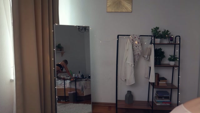 glossybabe_ 2026-07-05 14:25:04 — 1080p video