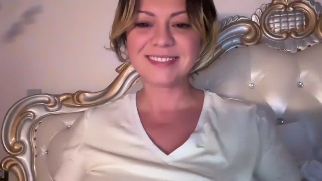 kiradivine 2025-12-22 16:20:21