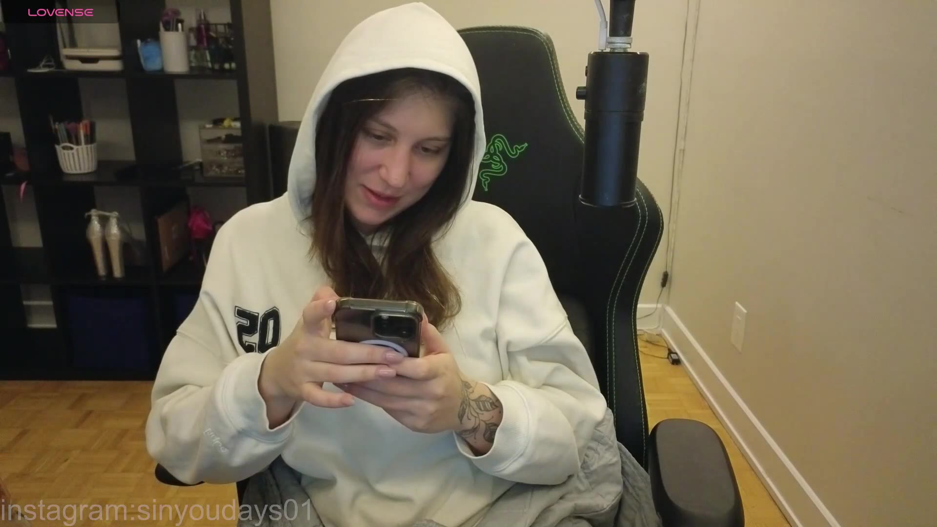 alexa_dream 2026-04-12 06:23:44