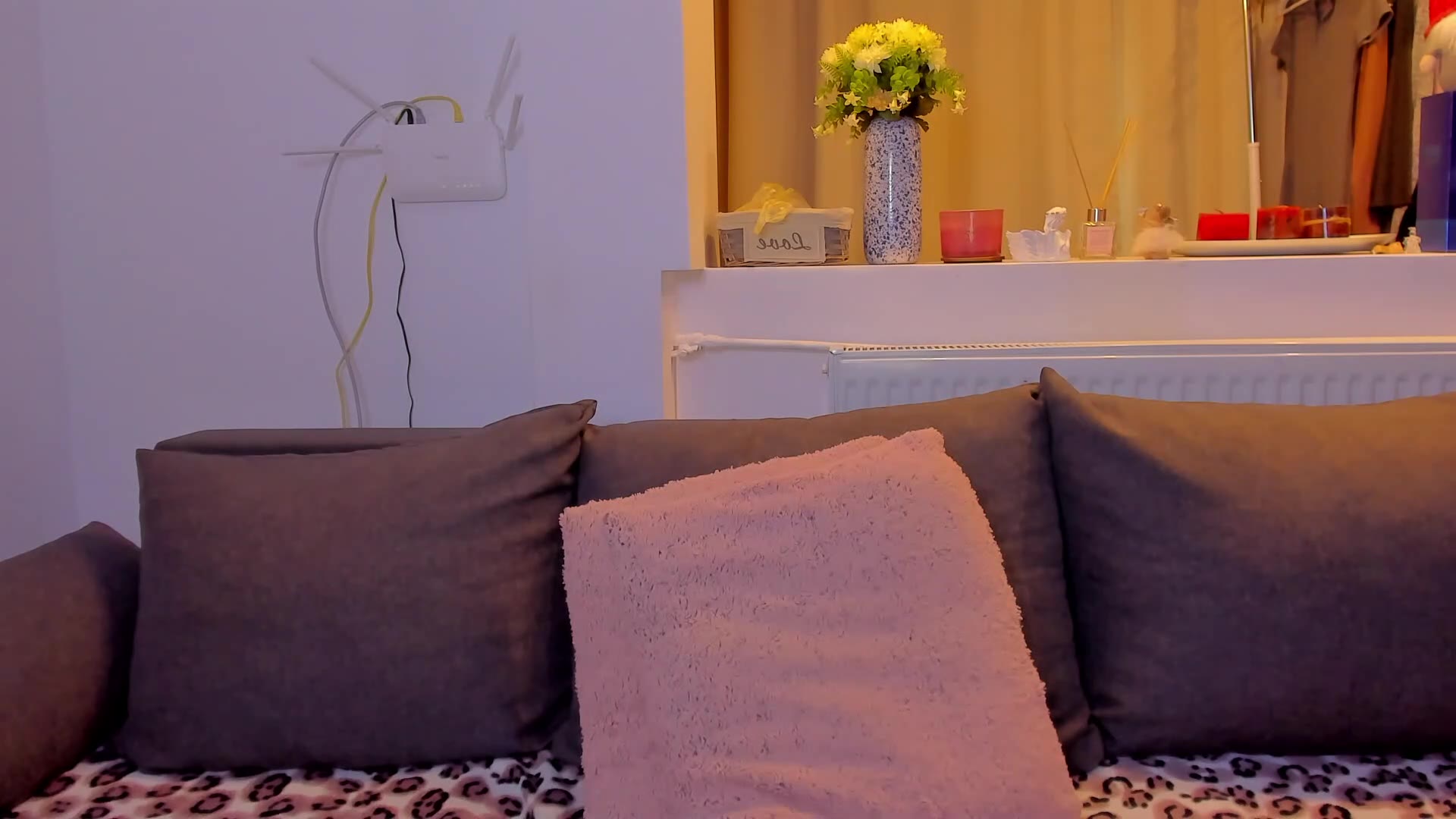 alphaqueenx 2026-04-14 22:07:01