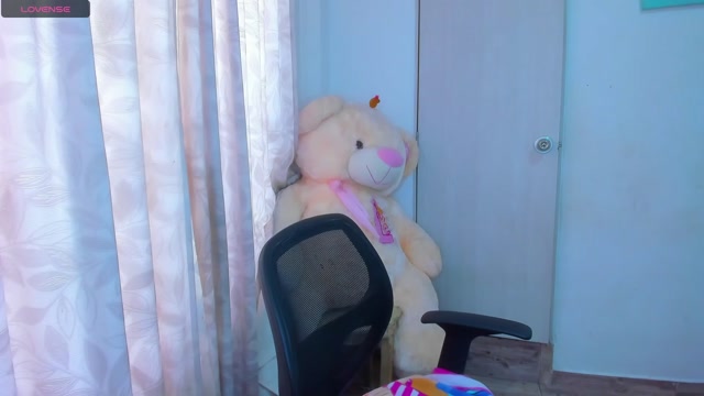 carolinalovehot 2026-04-13 18:21:32