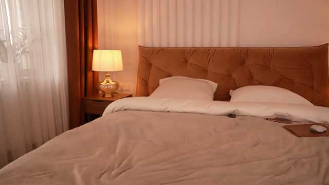 roxy_blue_eyed_ 2026-04-19 17:30:31